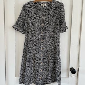 Floral dress size small